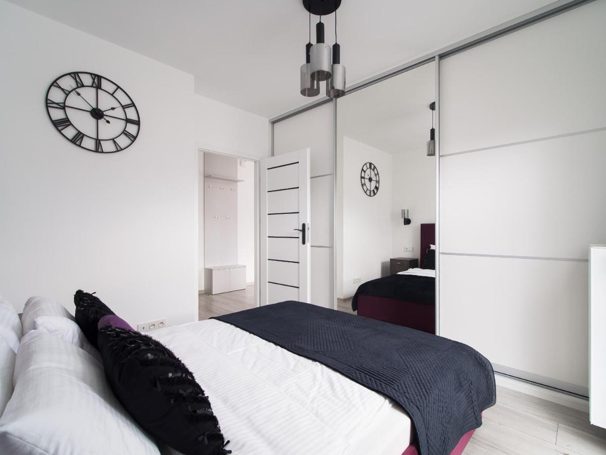Szwedzka 22C Separate Bedroom Free Garage By Perfect Apart Varsovia Exterior foto